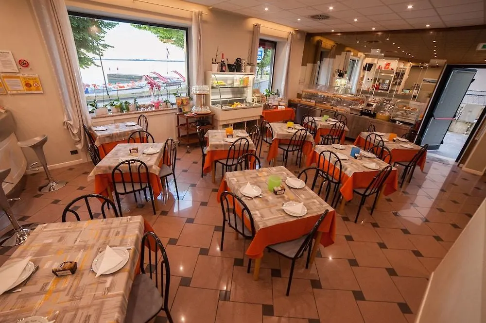 Hotel Aurora Desenzano del Garda