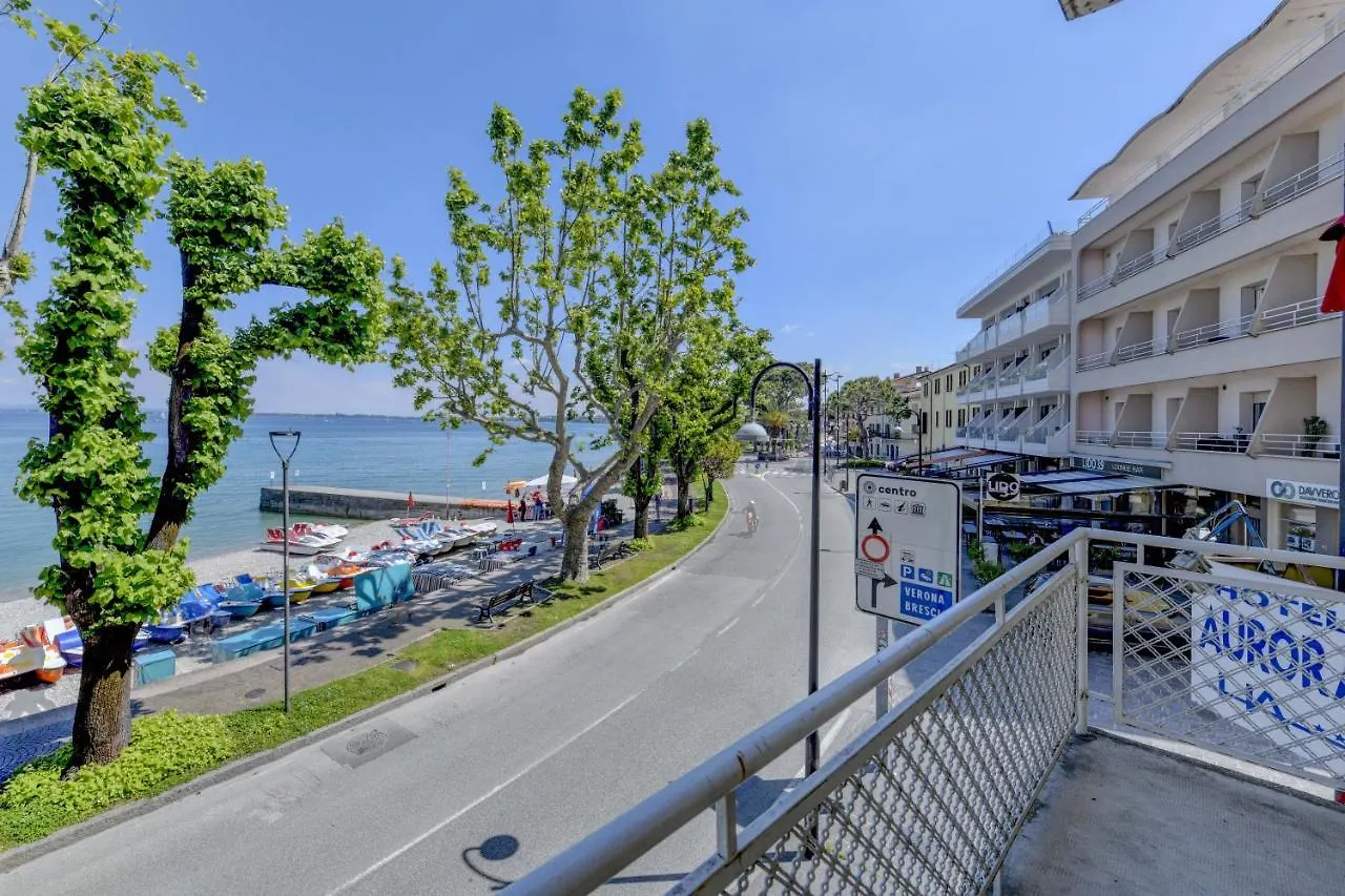 Hotel Aurora Desenzano del Garda Italië