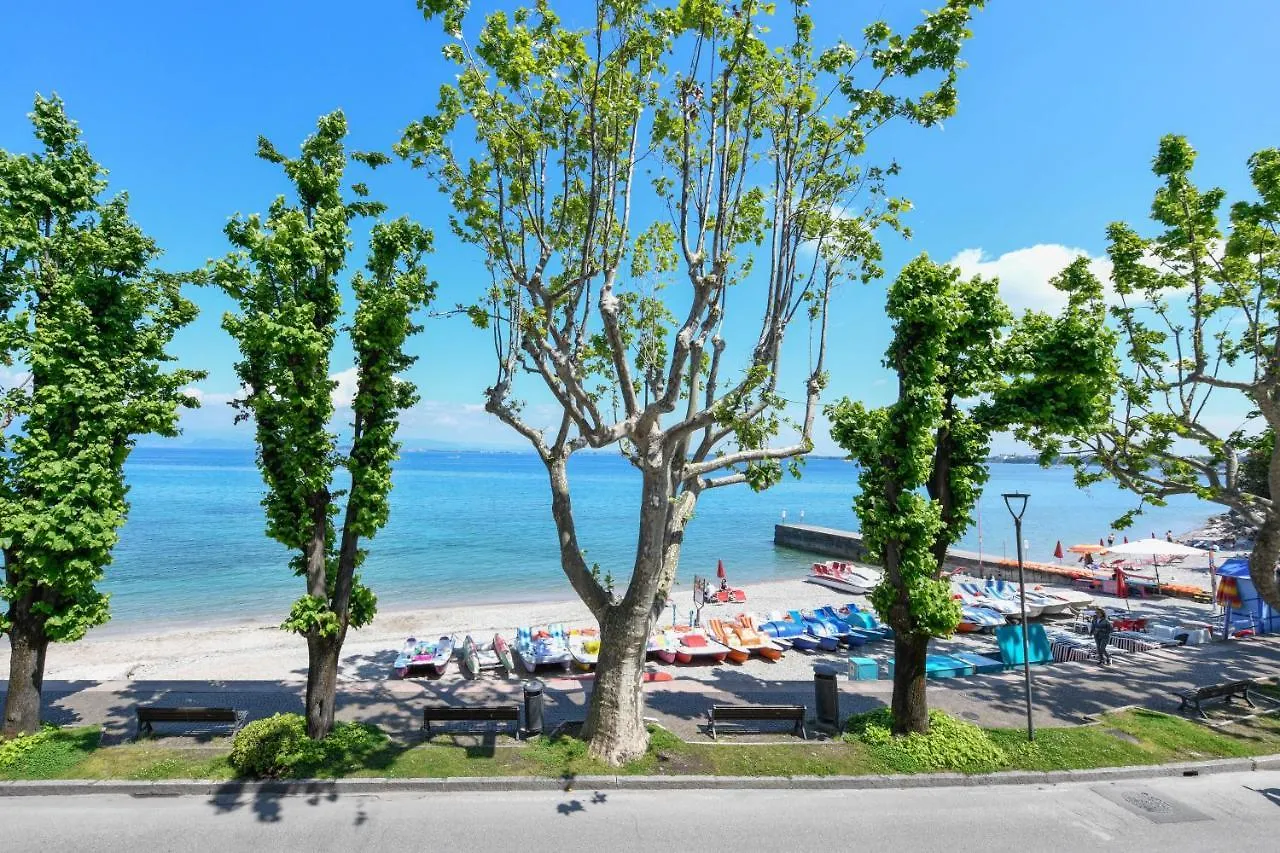 Hotel Aurora Desenzano del Garda