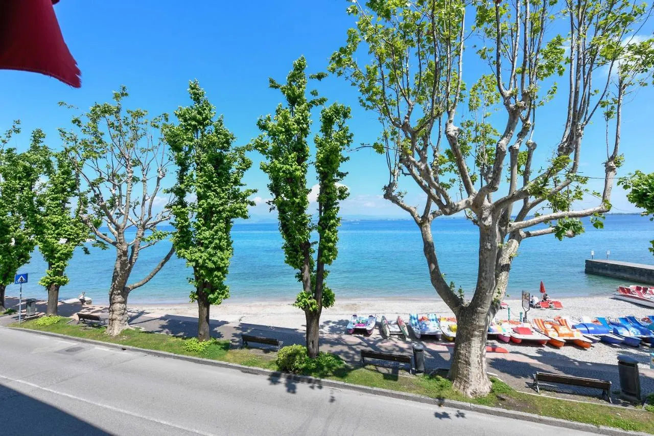 Hotel Aurora Desenzano del Garda