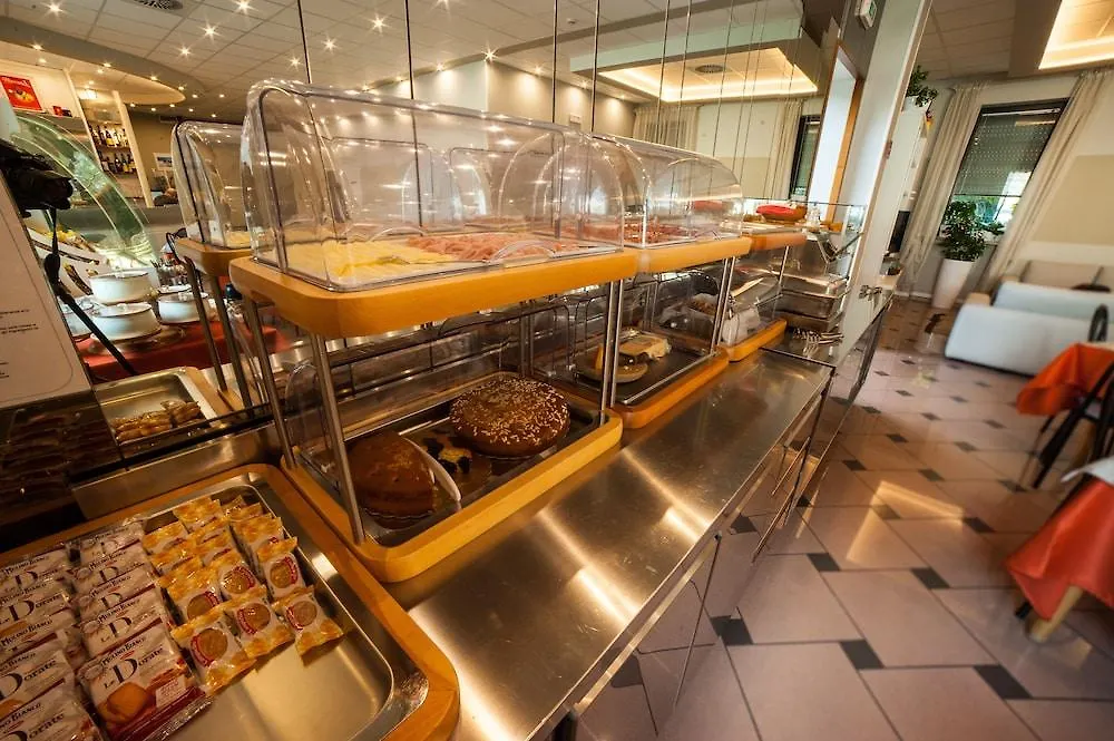 Hotel Aurora Desenzano del Garda